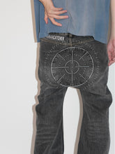 Load image into Gallery viewer, Target Denim jeans
